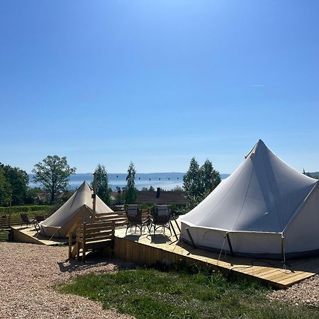 فندق Vaettervy Glamping Habo المظهر الخارجي الصورة