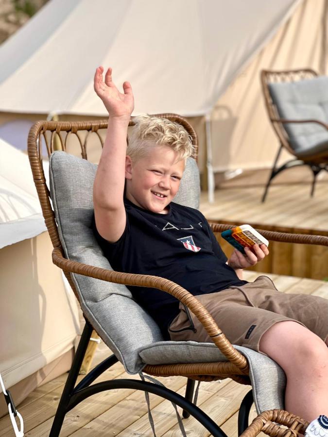 فندق Vaettervy Glamping Habo المظهر الخارجي الصورة