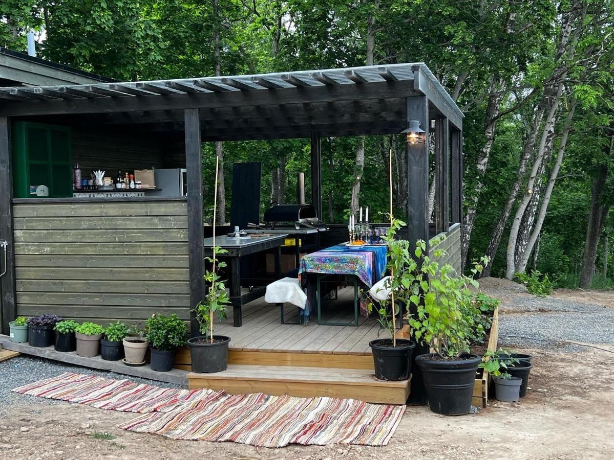 فندق Vaettervy Glamping Habo المظهر الخارجي الصورة