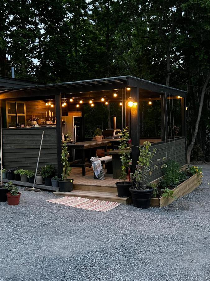 فندق Vaettervy Glamping Habo المظهر الخارجي الصورة