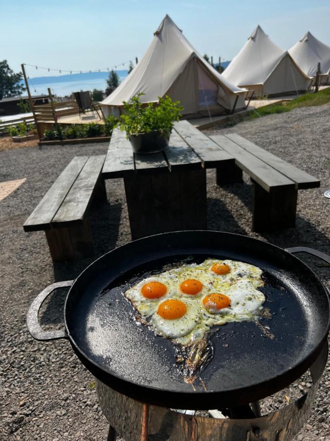 فندق Vaettervy Glamping Habo المظهر الخارجي الصورة
