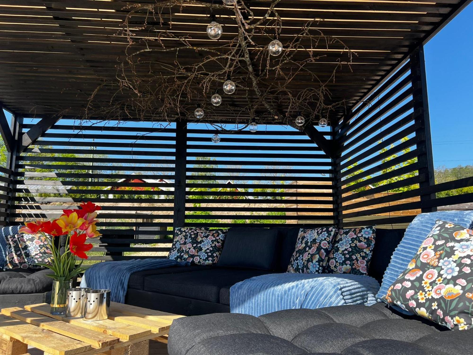 فندق Vaettervy Glamping Habo المظهر الخارجي الصورة